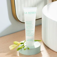 Moisturizing cream-gel with Organic cucumber