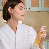 Moisturizing tonic lotion with Organic chamomile floral solution and trace elements