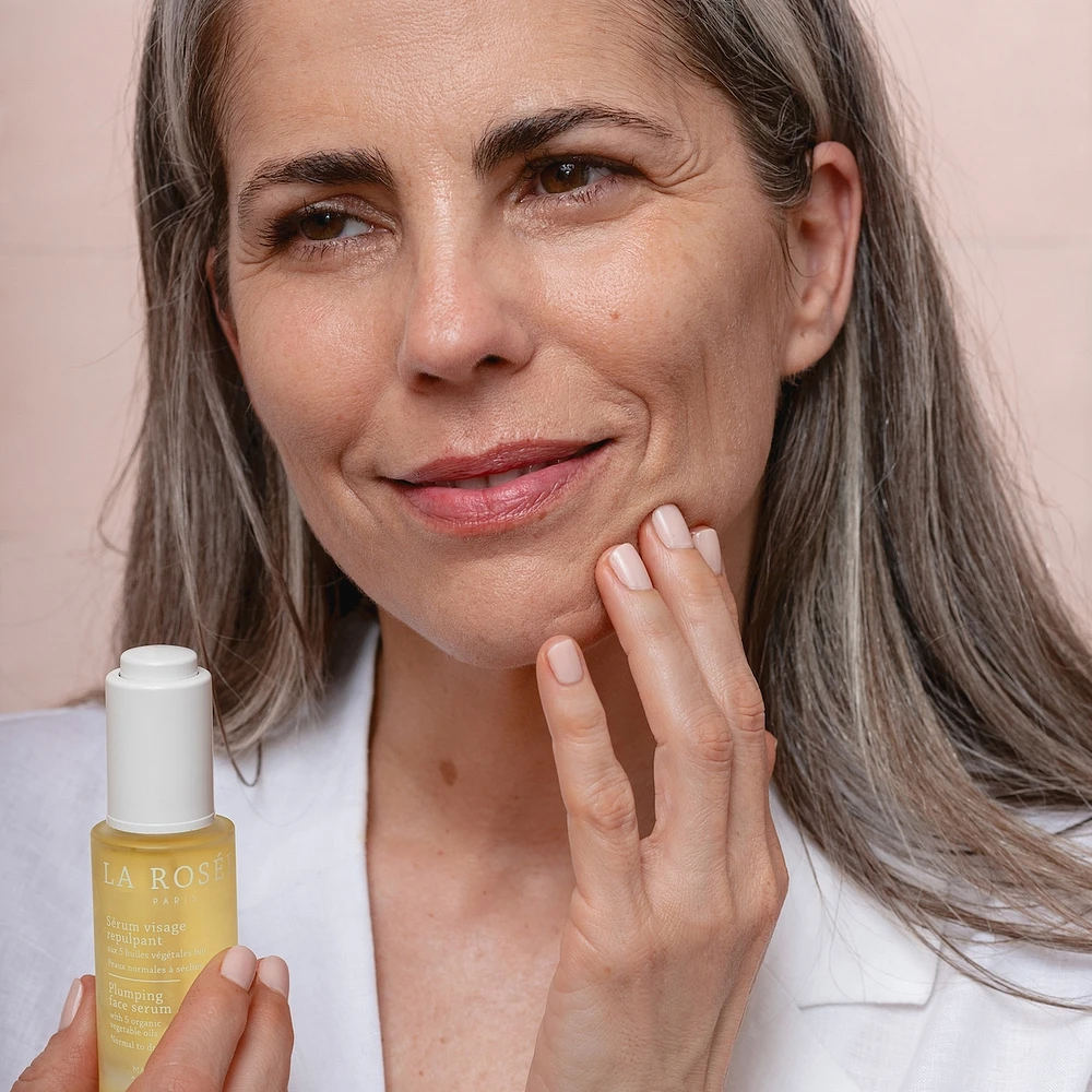 Plumping face serum with 5 organic vegetal oils