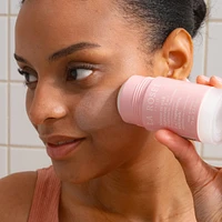 3-in-1 regenerating stick mask with white clay