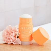 Nourishing mask stick with organic sweet almond oil