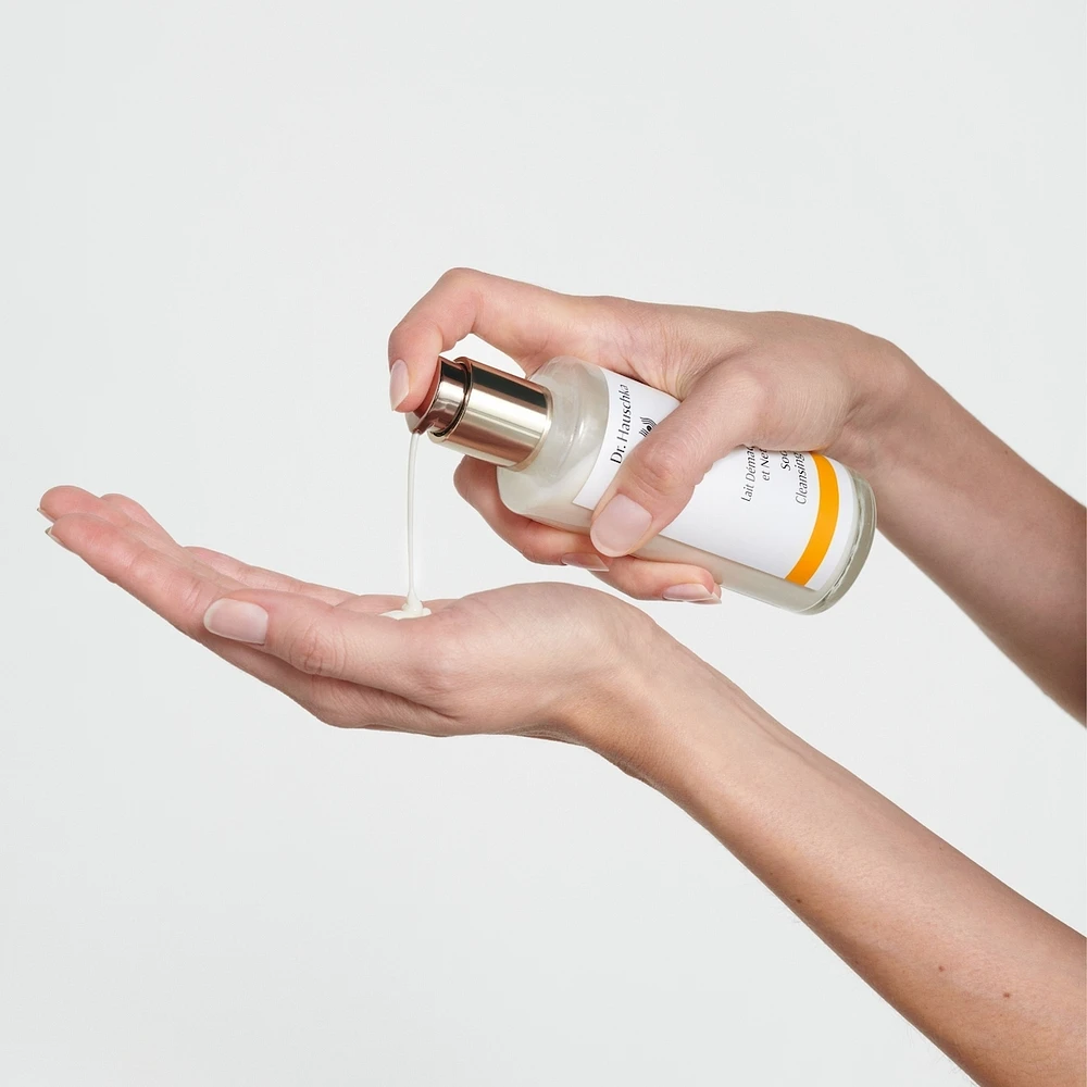 Soothing Cleansing Milk