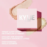 Kylighter Illuminating Powder, lightweight, smooth & radiant glowy finish, clean, vegan