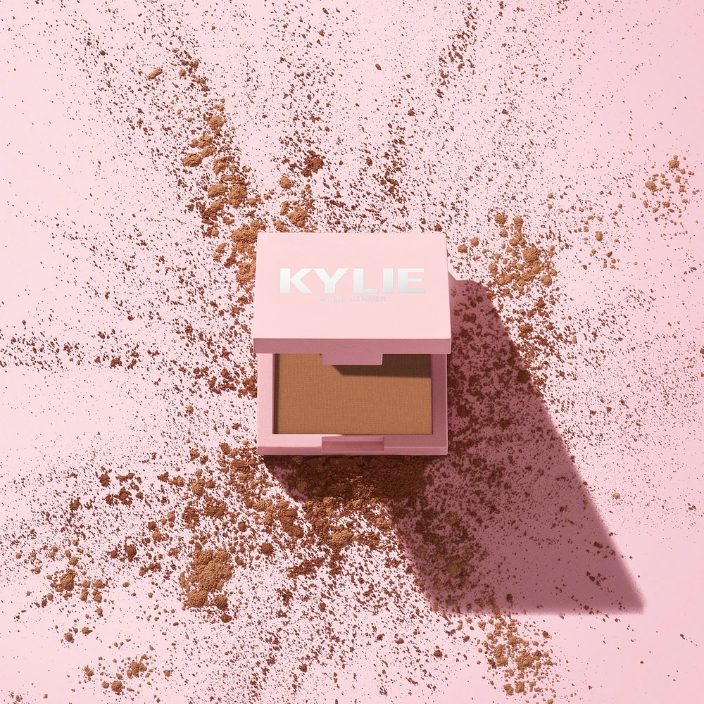 Pressed Bronzing Powder, mistake-proof, velvet-matte finish, lighweight, cruelty-free, vegan