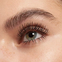 I love extreme volume mascara