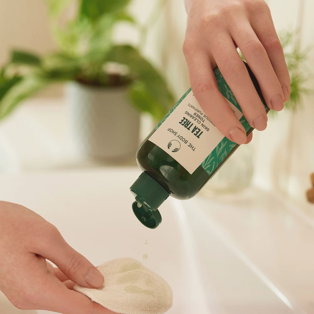Tea Tree Skin Clearing Toner