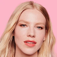 Boi-ing Bright On concealer undereye