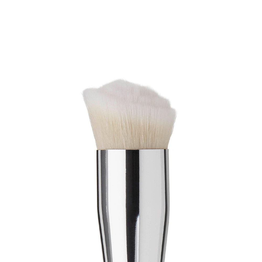 Beautifully Precise foundation swirl Brush