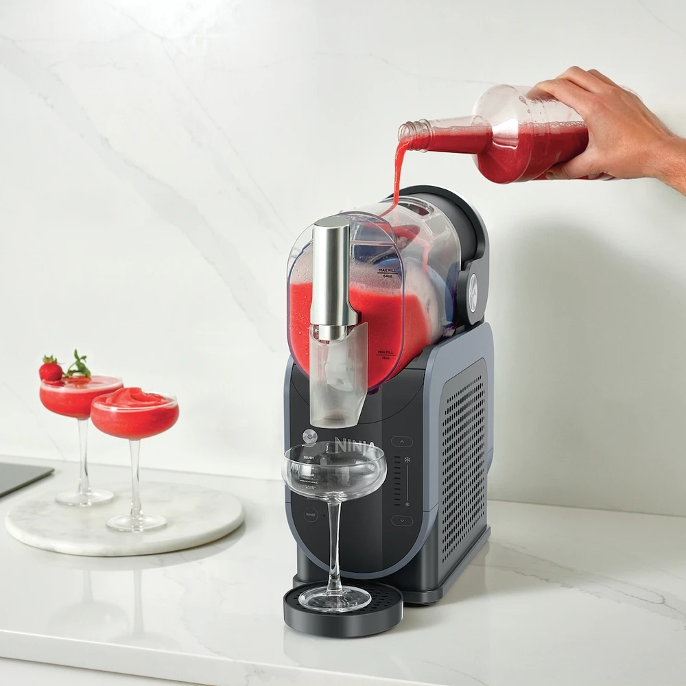 Ninja SLUSHi Professional Frozen Drink Maker