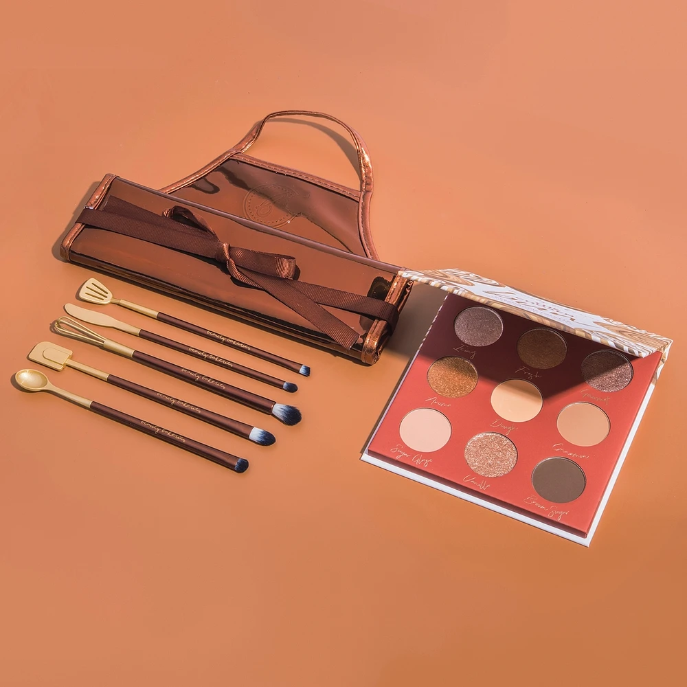 The Chosen Bun Eyeshadow palette
