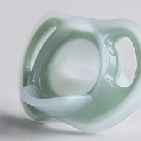 Ultra-light Pacifiers, 18- months, 2 pack of one piece silicone
