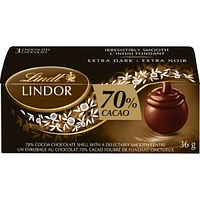 Un enrobage au chocolat 70% cacao fourré de fondant onctueux extra noir