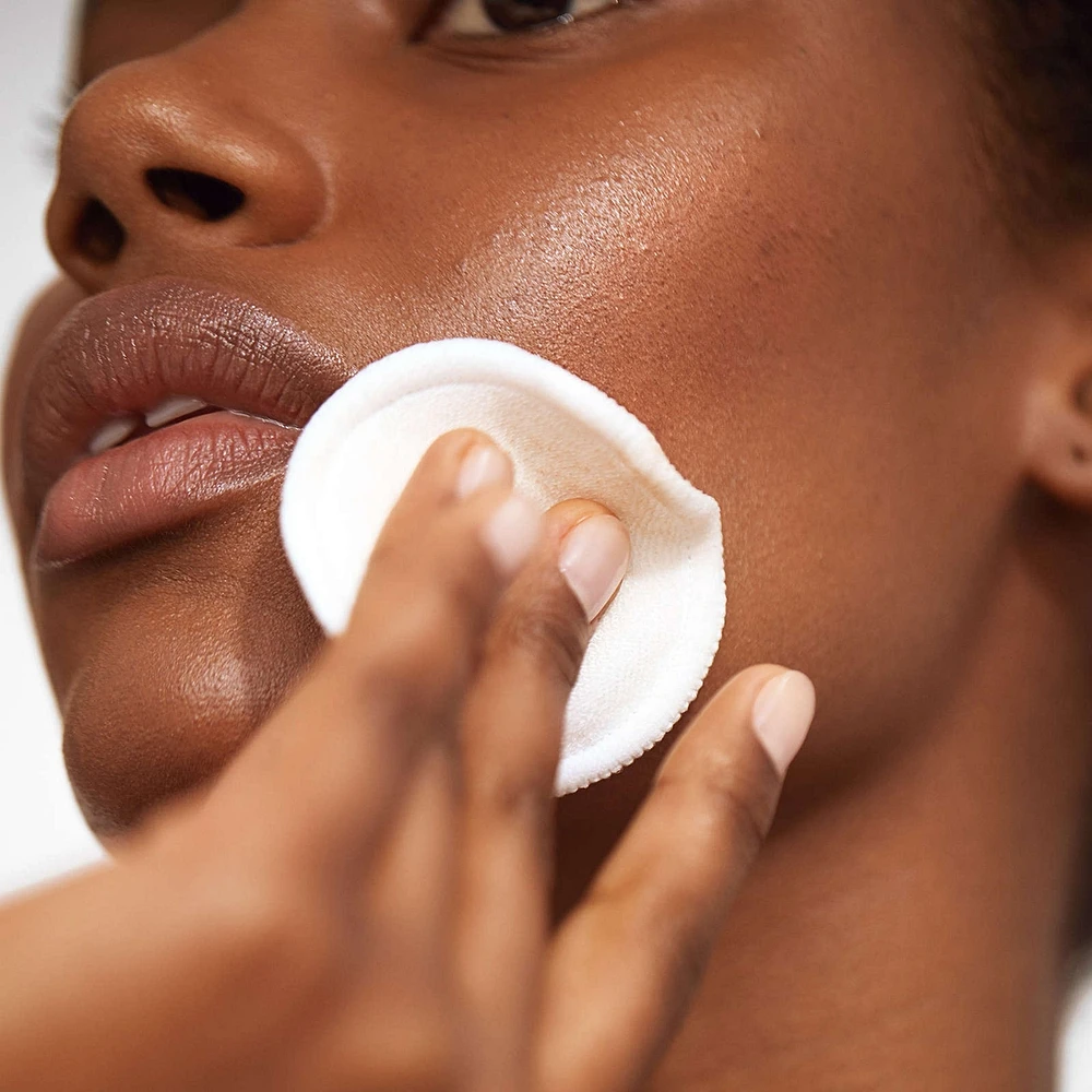 Weekend Glow Brightening Solution