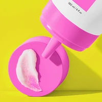 T.L.C. Happi Scalp™ Scrub