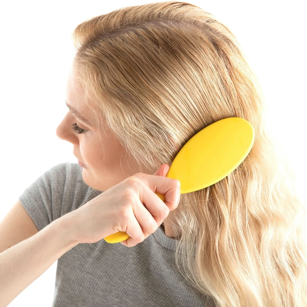 The Super Lemon Drop Detangling Brush