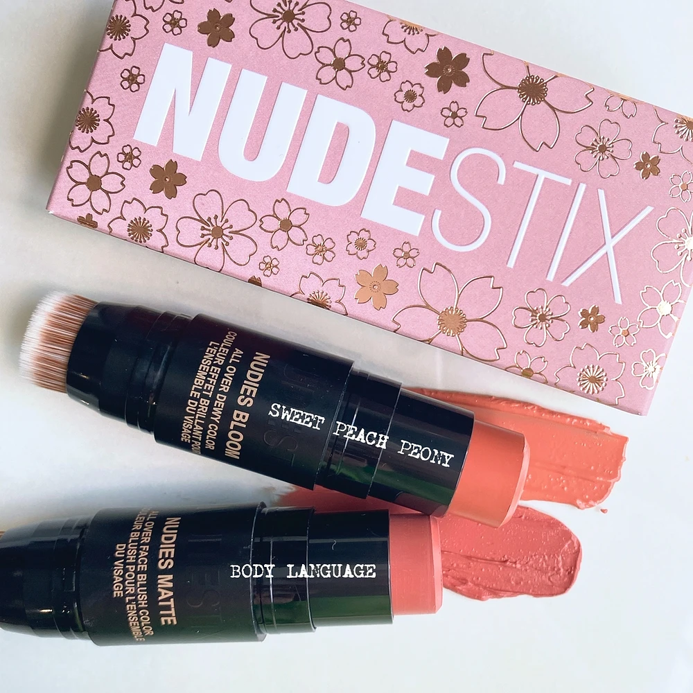 Glowy Nude Skin Kit
