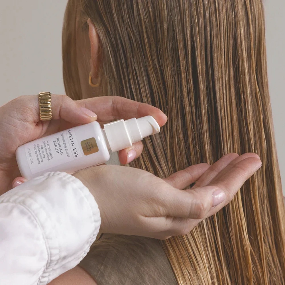 Weightless Shine Working Serum