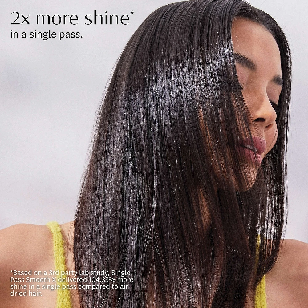 SinglePass Smooth X professional flat iron with extra-long plates