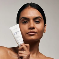 Brighten Up New Skin Amplifying Moisturizer