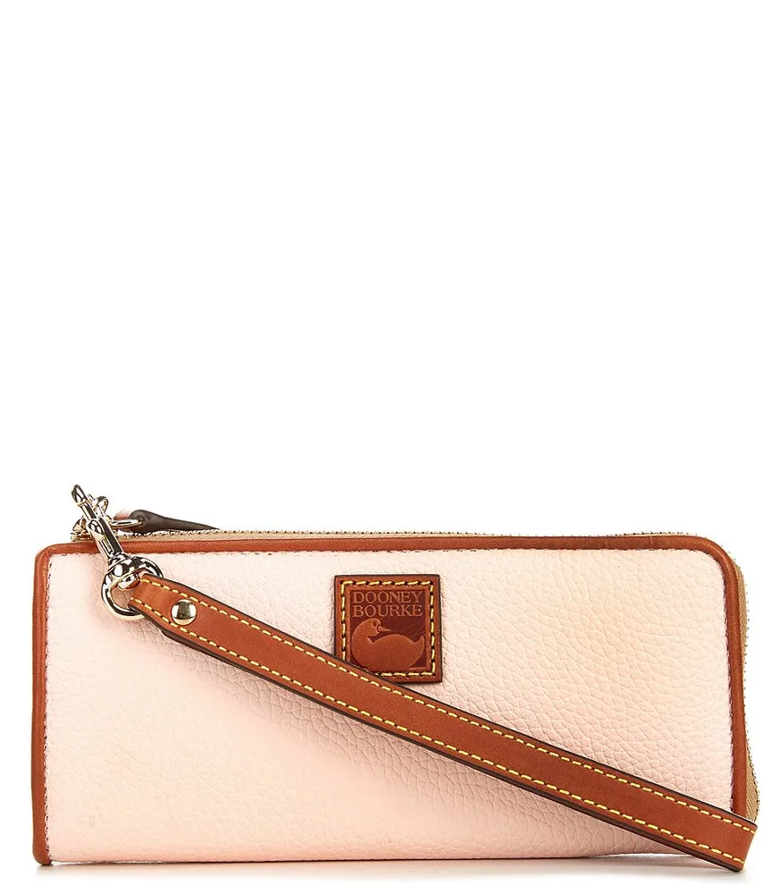 Dooney & Bourke Blakely Collection Signature Logo Continental Clutch Wallet