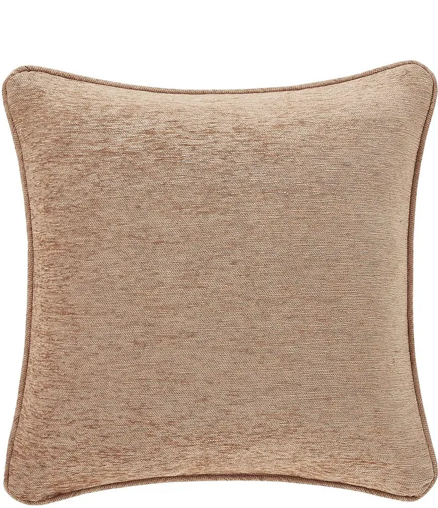 https://cdn.mall.adeptmind.ai/https%3A%2F%2Fdimg.dillards.com%2Fis%2Fimage%2FDillardsZoom%2Fmain%2Fj.-queen-new-york-luciana-square-pillow%2F05882493_zi_beige__01_ai.jpg_640x.webp