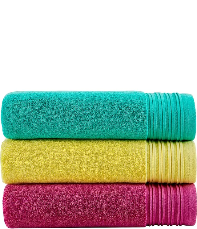 kate spade new york Scallop Bath Towel