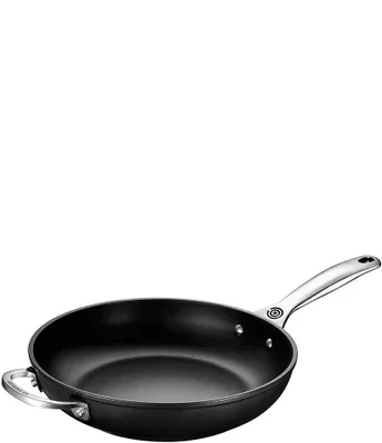 Le Creuset Toughened Nonstick Pro Fry Pan, 9.5-in.