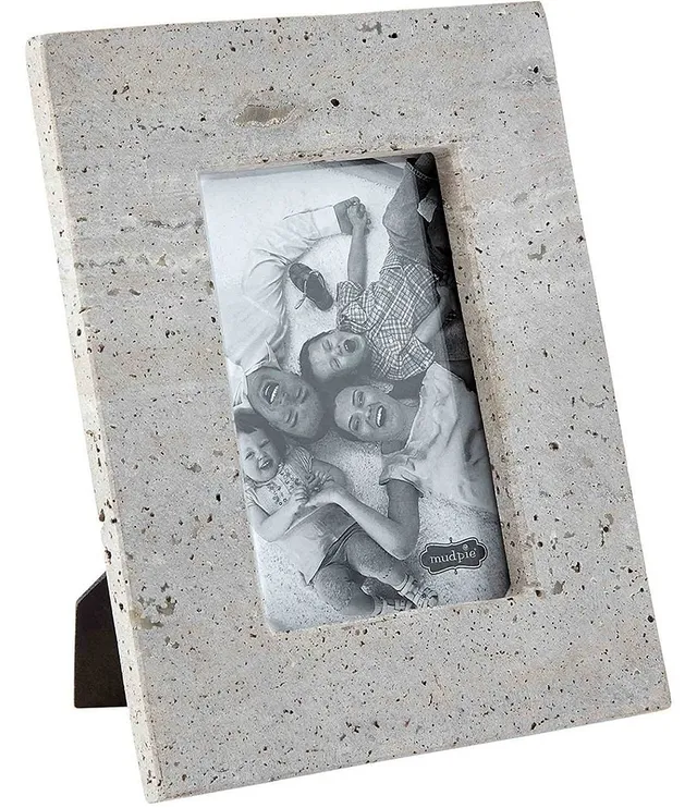 Mud Pie Happy Everything Small Scalloped Marble 4x7 Picture Frame