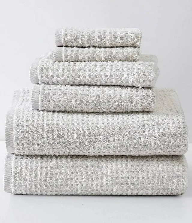 https://cdn.mall.adeptmind.ai/https%3A%2F%2Fdimg.dillards.com%2Fis%2Fimage%2FDillardsZoom%2Fmain%2Ftommy-bahama-northern-pacific-6-piece-cotton-towel-set%2F00000000_zi_70d8deea-0104-4110-bdcc-01f3bba85a77.jpg_640x.webp