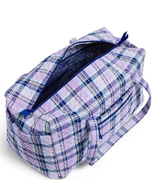 https://cdn.mall.adeptmind.ai/https%3A%2F%2Fdimg.dillards.com%2Fis%2Fimage%2FDillardsZoom%2Fmain%2Fvera-bradley-large-travel-recycled-cotton-quilted-plaid-duffle-bag%2F00000000_zi_7dde1f5c-0b14-4f31-861c-d56668fa0560__02_ai.jpg_640x.webp