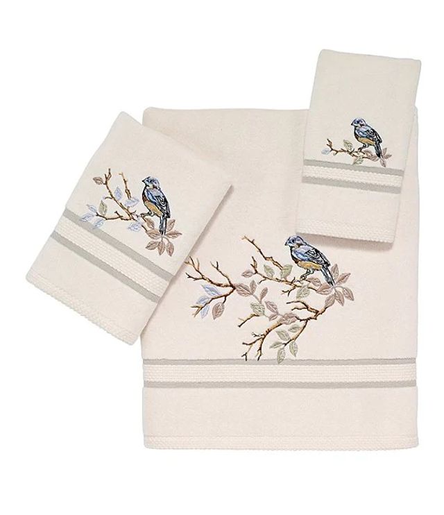 https://cdn.mall.adeptmind.ai/https%3A%2F%2Fdimg.dillards.com%2Fis%2Fimage%2FDillardsZoom%2FmainProduct%2Favanti-love-nest-bath-towels%2F05270684_zi_ivory.jpg_640x.jpg