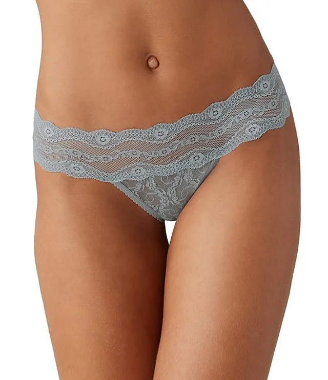 B.tempt'd by Wacoal Women's Lace Kiss High-Leg Brief Underwear 978382