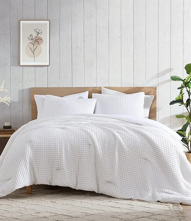 https://cdn.mall.adeptmind.ai/https%3A%2F%2Fdimg.dillards.com%2Fis%2Fimage%2FDillardsZoom%2FmainProduct%2Fbamboo-bliss-by-royal-heritage-cascade-waffle-weave-duvet-cover-mini-set%2F00000000_zi_38db9fd7-b464-4096-869e-693eedb79775.jpg_640x.webp