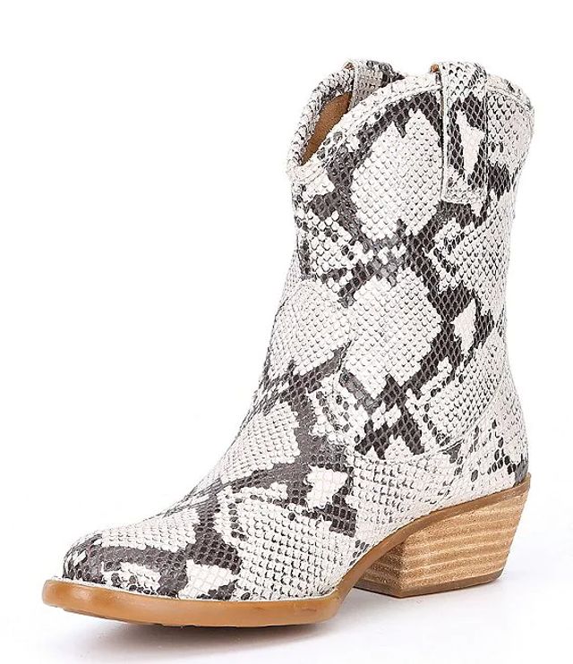 Gianni Bini Tovyy Snake Embossed 