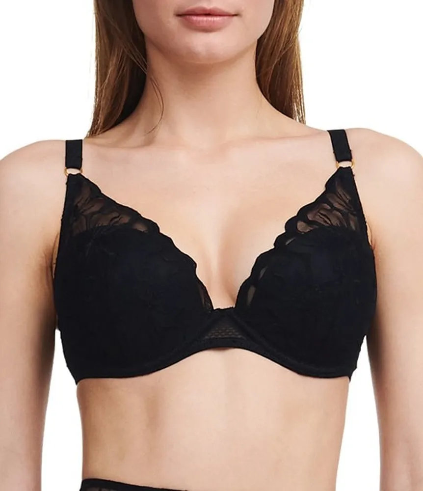 Underwire contour bra with padded reinforced cups
