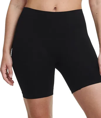 Chantelle Smooth Comfort Mid-Thigh Sculpting Shorts