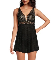 Cinema Etoile Crochet Lace Soft Cup V-Neck Sleeveless Dot Mesh Babydoll