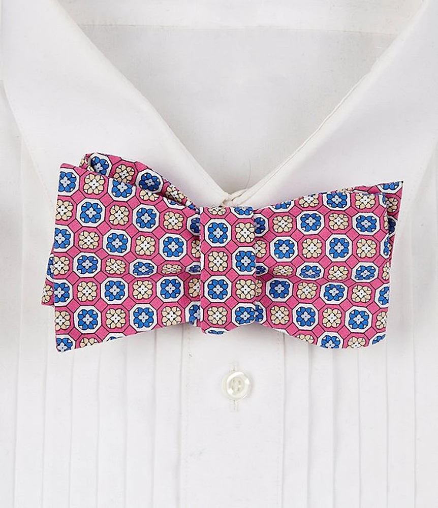 Cremieux Geometric Medallion Woven Bow Tie