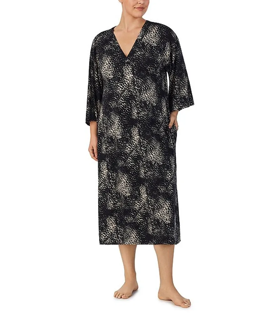 Donna Karan Plus Brushed Sweater Knit Abstract Print 3/4 Sleeve V-Neck Sleepshirt