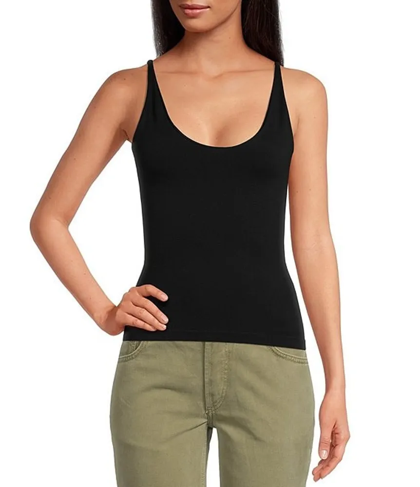 Fitted Sleeveless Scoop-Neck Tank Top