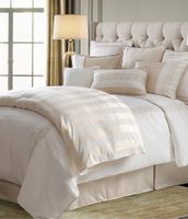 HiEnd Accents Hollywood Comforter Set