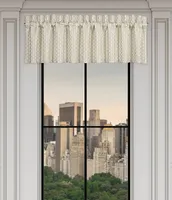 J. Queen New York Metropolitan Window Treatment