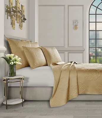 J. Queen New York Riviera Coverlet Mini Set