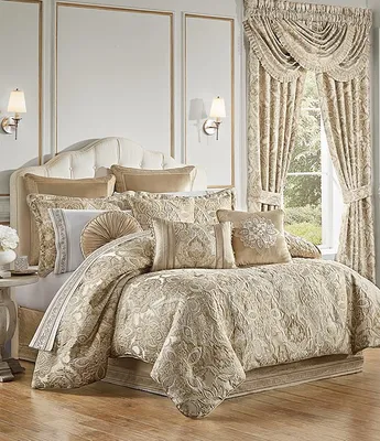 J. Queen New York Sandstone Comforter Set