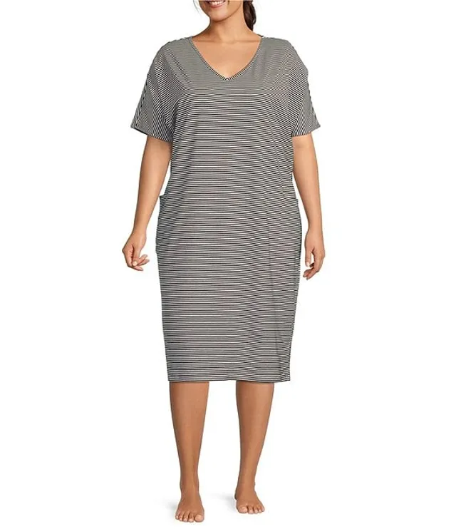 24seven Comfort Apparel Plus Pleated Pocket Midi Dress