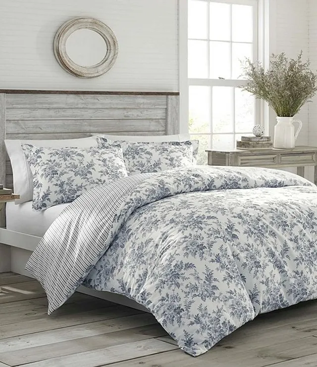 Laura Ashley Bramble Floral 7-Piece Reversible Duvet Cover & Sham Bonus Set