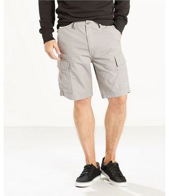 Levi's® Carrier Twill 9.5#double; Inseam Cargo Shorts