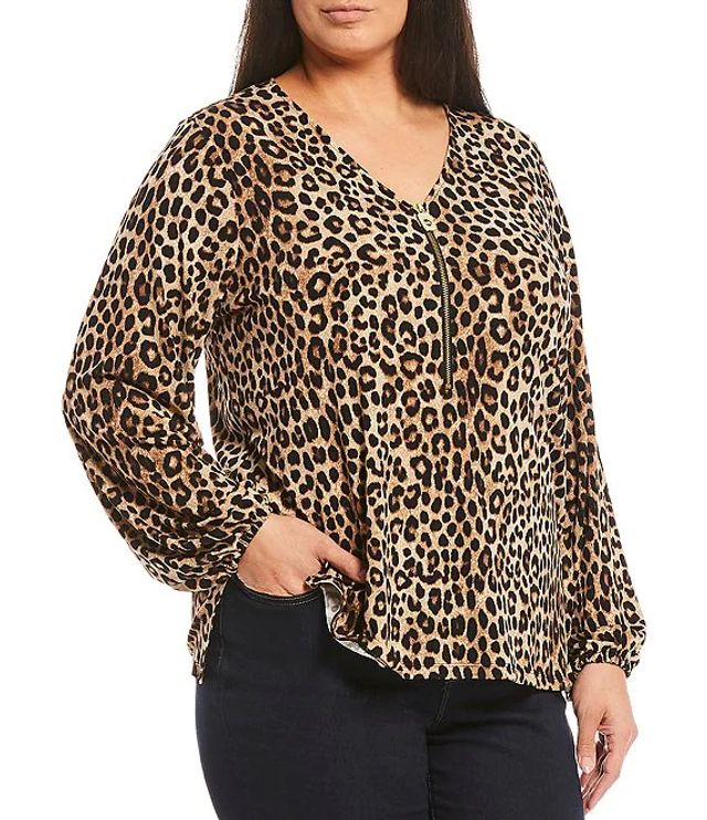 Michael Kors Plus Cheetah Print Matte Jersey V-Neck Zip Front Long Sleeve  Top | Alexandria Mall