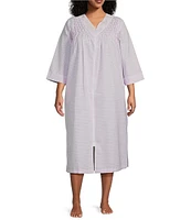 Miss Elaine Plus Seersucker Long Check Zip-Front Robe