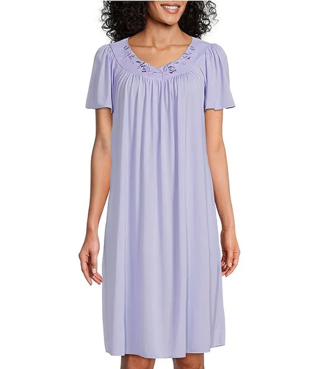 Nylon Tricot Nightgown -Sleeveless Short Gown